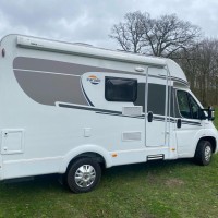 Carado T135  Weinig kilometers, 595 cm Foto #14