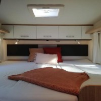 Sunlight T68 XV  met trekhaak Foto #1