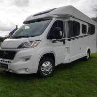 Carado T449  Dubbele airco en 5 pp Foto #23