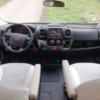 Carado T449  Dubbele airco en 5 pp Foto #6