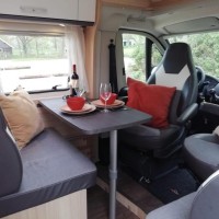 Sunlight V60  Mooie compacte 595cm lang Foto #9