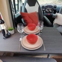 Sunlight V60  Mooie compacte 595cm lang Foto #12