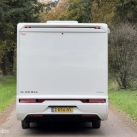 Adria MATRIX 670DL HEFBED+ENKELE BEDDEN Foto #32