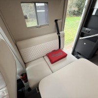 Adria MATRIX 670DL HEFBED+ENKELE BEDDEN Foto #7