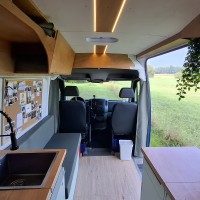 Volkswagen campers CRAFTER uit 2014 Foto #15