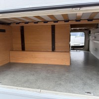 BAVARIA met lage enkele bedden in keurige staat Foto #4