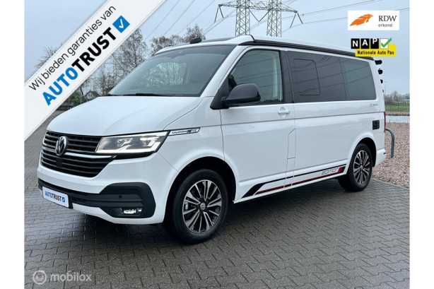 Nieuwstaat Volkswagen California Ocean Edition 150PK 2023 Voorzien van alle belangrijke volle opties en met vele accessoires van 1e Eigenaar.