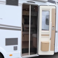 Bürstner Lyseo Time BT7363 2.3 Multijet 140pk | Queensbed | Hefbed | Gescheiden Douche | LPG Installatie | Zonnepaneel | Fietsendrager | Foto #4