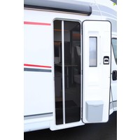 Lmc Tourer Lift H660 140pk 2.3 Multijet | Lengtebedden | Thule fietsendrager | Elektrisch hefbed | Thule luifel | Panoramadak | Foto #4