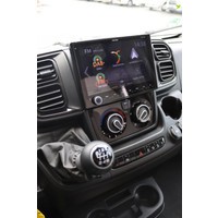 Lmc Tourer Lift H660 140pk 2.3 Multijet | Lengtebedden | Thule fietsendrager | Elektrisch hefbed | Thule luifel | Panoramadak | Foto #27