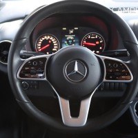 Hymer BMC-I 580 170pk Automaat | Bank airco | Omvormer | Lengtebedden | Hefbed | Lithium | Zonnepanelen | 1e Eigenaar | Foto #2