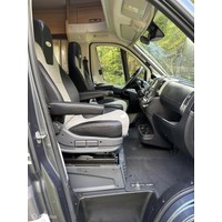 LMC Breezer H737 G Fiat 2.3 150pk Euro 6 | Enkele-bedden | Hefbed | Aparte douche/ wc | XXL Garage | Camera | Fietsendrager | 63dkm | TOPSTAAT Foto #38