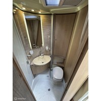 Bürstner Travel Van T 620  Fiat 2.3 130pk Euro 5 | Enkele-bedden | Douche/ wc | Garage | Incl 2 Scooters | 72dkm | TOPSTAAT Foto #52