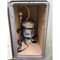 Bürstner Travel Van T 620  Fiat 2.3 130pk Euro 5 | Enkele-bedden | Douche/ wc | Garage | Incl 2 Scooters | 72dkm | TOPSTAAT Foto #19