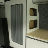 Volkswagen Transporter 6.1 Buscamper 2.0TDI 150Pk Aut/ DSG-7 Inbouw nieuw California-look | 4-Pers | Slaap-hefdak |NWST Foto #35