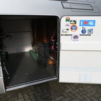 Hymer B 694 SL Schotel Zonnepaneel Dwarsbed Hefbed Foto #33