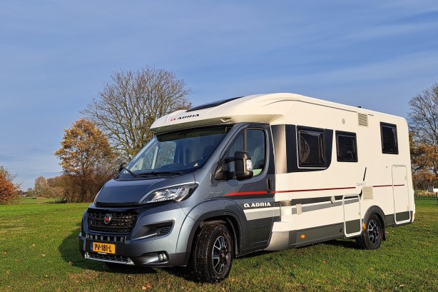 Adria campers CORAL S 600SL uit 2017