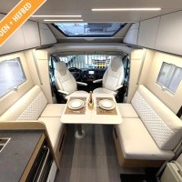 Adria Matrix Plus 670 DL uit 2021 Foto #1