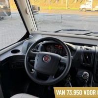 Hymer B 588 PL Enkele Bedden Hefbed Zonnepanelen Luifel Bearlock Foto #12