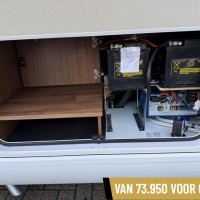 Hymer B 588 PL Enkele Bedden Hefbed Zonnepanelen Luifel Bearlock Foto #17