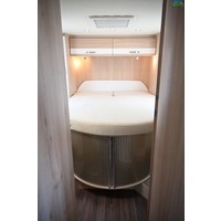 Bürstner Nexxo T740 2016 Airco Queensbed Lage km’s IZGST Foto #19