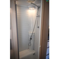 Bürstner Nexxo T740 2016 Airco Queensbed Lage km’s IZGST Foto #31