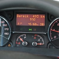 Bürstner Nexxo T740 2016 Airco Queensbed Lage km’s IZGST Foto #39