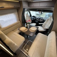 Adria Matrix Supreme 687 SL uit 2012 Foto #1