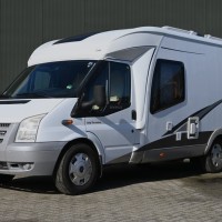 Hobby Van Exclusive 500 TL Enkele bedden Fietsdrager Luifel Foto #1