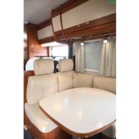 Hymer B 694 SL Schotel Zonnepaneel Dwarsbed Hefbed Foto #8