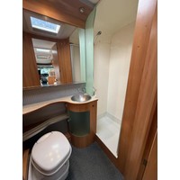 Hymer TRAMP 676 GT in top staat .enkele bedden Foto #45