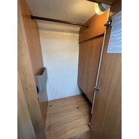 Hymer TRAMP 676 GT in top staat .enkele bedden Foto #8