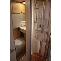 Hymer BMC-T 580 | 170pk Automaat | Lithium accu | Dubbele bodem | LED koplampen | Centrale deurvergrendeling opbouw | Lengtebedden | Abus extra slot | Foto #1