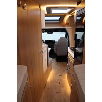 Hymer BMC-T 580 | 170pk Automaat | Lithium accu | Dubbele bodem | LED koplampen | Centrale deurvergrendeling opbouw | Lengtebedden | Abus extra slot | Foto #3
