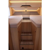 Hymer BMC-T 580 | 170pk Automaat | Omvormer | Duo control | Lengtebedden | Dubbele bodem | Zonnepanelen | Foto #36