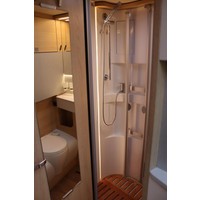 Hymer BMC-T 580 | 170pk Automaat | Omvormer | Duo control | Lengtebedden | Dubbele bodem | Zonnepanelen | Foto #40