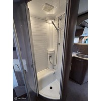 Bürstner Ixeo Time it 734 Fiat 2.3 131pk Euro 5 | Queensbed | Elektr.Hefbed | Aparte douche/ wc | Garage | Camera | Trekhaak | 91dkm | TOPSTAAT Foto #12