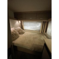 Bürstner Premio 395 TS uit 2012 Foto #2