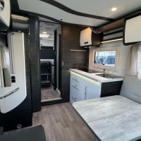 Benimar Mileo 268 9T-Automaat Enkele Bedden Hefbed EP Level 2X Airco Foto #9