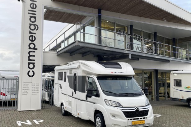 Tweedehands Adria campers camper kopen