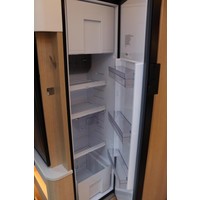 Hymer BMC-T 680 Blackline 170pk Automaat  | Gescheiden douche | Lengtebedden | Lithium accu | Hymer SLC Chassis | 1e Eigenaar | Foto #37