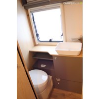 LMC Tourer T730G 165pk | Lengtebedden | Thule Luifel | Thule Fietsendrager| Gescheiden douche | Zenec multimediasysteem | Foto #18