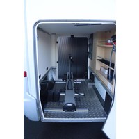 Hymer BMC-T 580 170pk Automaat | Levelsysteem | Dakairco | Veloslide | XXL Bed | Lithium accu's | Omvormer | BOMVOL ! | Foto #35