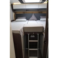 Benimar AMPHITRYON 967 160pk Automaat | Bearlock | Thule luifel | 1e Eigenaar | Gescheiden douche | Face to face zit |Zonnepaneel | Foto #17