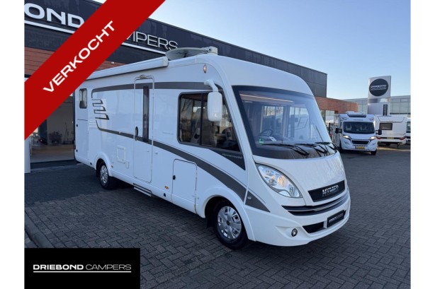 Hymer B 588 PL Enkele Bedden Hefbed Zonnepanelen Luifel Bearlock