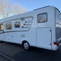 Hymer B 588 PL Enkele Bedden Hefbed Zonnepanelen Luifel Bearlock Foto #5