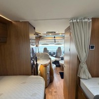 Hymer B 588 PL Enkele Bedden Hefbed Zonnepanelen Luifel Bearlock Foto #19