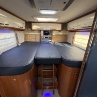 Mobilvetta Kea M76 lengte en alkoof bed Foto #10