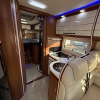 Mobilvetta Kea M76 lengte en alkoof bed Foto #12