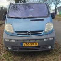 Opel campers VIVARO COMBI 2.0 L1 uit 2002 Foto #1
